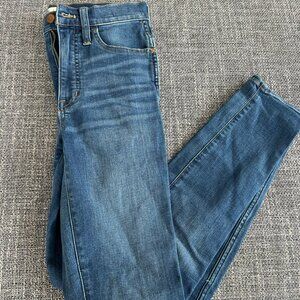 Madewell Roadtripper vintage-y stretch denim size 23f- its like a size 24/25